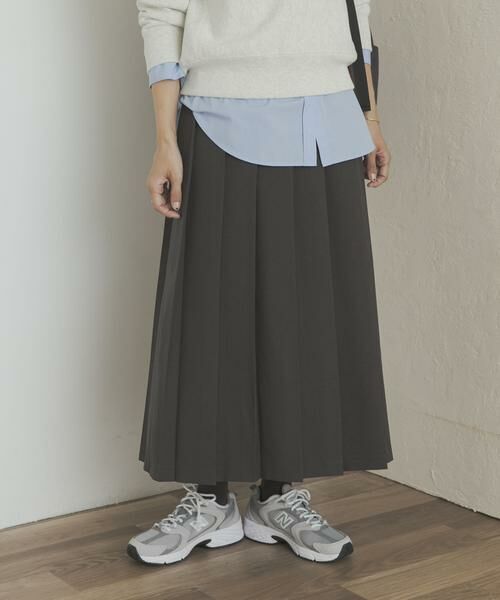 URBAN RESEARCH DOORS/アーバンリサーチ ドアーズ 『UR TECH SMOOTHLUXE』片ヒダプリーツスカート チャコールグレー M URBAN RESEARCH DOORS/アーバンリサーチ ドアーズ 『UR TECH SMOOTHLUXE』片ヒダプリーツスカート チャコールグレー M