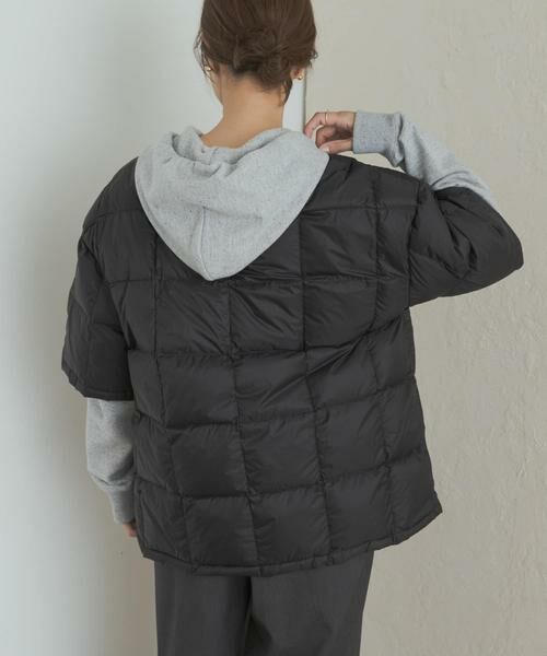 URBAN RESEARCH DOORS / アーバンリサーチ ドアーズ ダウンジャケット・ベスト | 『別注』TAION×DOORS　ショートスリーブAラインライトダウン | 詳細16