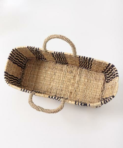 URBAN RESEARCH DOORS / アーバンリサーチ ドアーズ インテリア・インテリア雑貨 | アフリカンスクエア　ストロー横長カゴL ドームハンドル柄2 | 詳細5