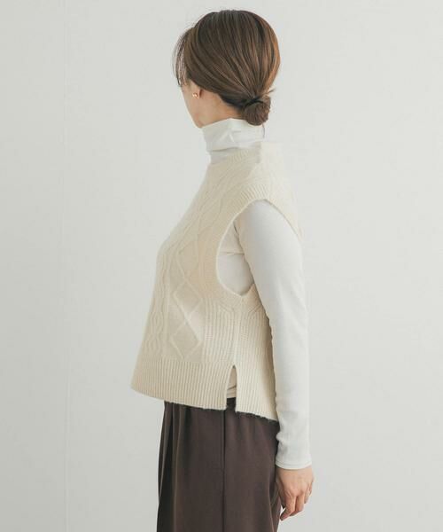 URBAN RESEARCH DOORS / アーバンリサーチ ドアーズ ベスト | ケーブル柄ニットベスト | 詳細9