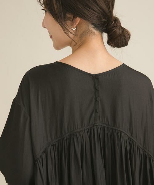 URBAN RESEARCH DOORS / アーバンリサーチ ドアーズ シャツ・ブラウス | 『スタッフ企画』2WAYギャザー切替ブラウス | 詳細3