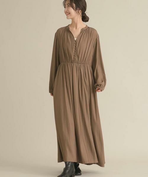 URBAN RESEARCH DOORS / アーバンリサーチ ドアーズ ワンピース | 『スタッフ企画』切替ギャザーフレアワンピース | 詳細1