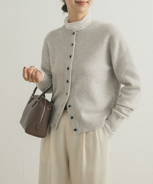 URBAN RESEARCH DOORS / アーバンリサーチ ドアーズ カーディガン・ボレロ | ウールサテン釦コンパクトカーディガン（ライトグレー）