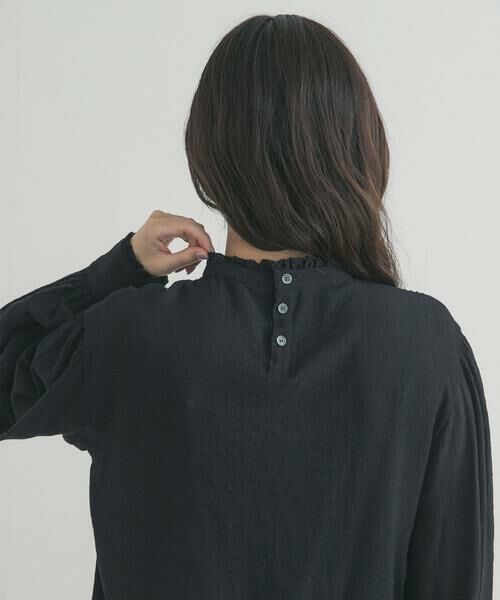 URBAN RESEARCH DOORS / アーバンリサーチ ドアーズ シャツ・ブラウス | ピンタックフリルスタンドカラーブラウス | 詳細17