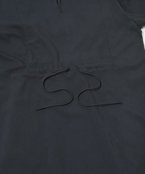 URBAN RESEARCH DOORS / アーバンリサーチ ドアーズ ワンピース | ドロストリボンフレアワンピース | 詳細30