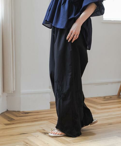 URBAN RESEARCH DOORS / アーバンリサーチ ドアーズ その他パンツ | エンブロイダリーレースイージーパンツ | 詳細12