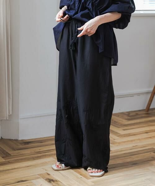 URBAN RESEARCH DOORS / アーバンリサーチ ドアーズ その他パンツ | エンブロイダリーレースイージーパンツ | 詳細14