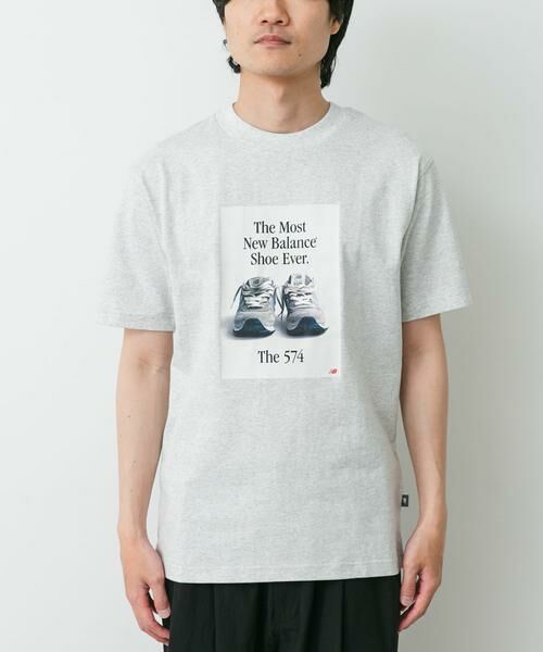 URBAN RESEARCH DOORS / アーバンリサーチ ドアーズ Tシャツ | NEW BALANCE　574広告Tシャツ（グレー）