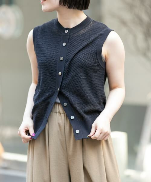 URBAN RESEARCH DOORS / アーバンリサーチ ドアーズ ベスト | FORK&SPOON　フロントボタンニットベスト（ブラック）
