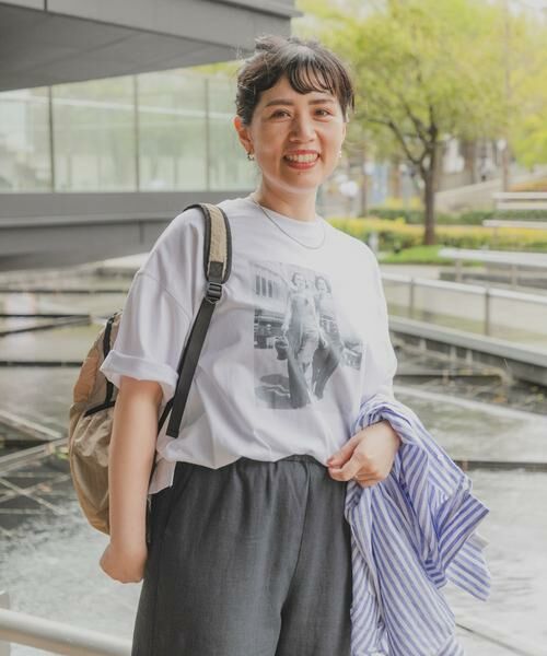 URBAN RESEARCH DOORS / アーバンリサーチ ドアーズ Tシャツ | 『スタッフ企画』フォトプリントオーバーTシャツ（オフホワイト）