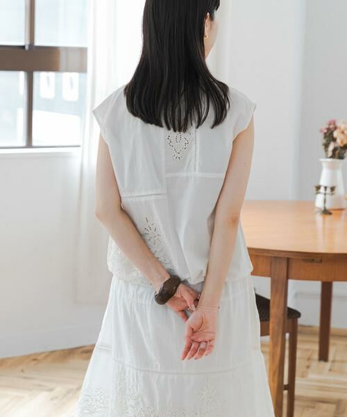 URBAN RESEARCH DOORS / アーバンリサーチ ドアーズ シャツ・ブラウス | パッチワーク刺繍ブラウス | 詳細3