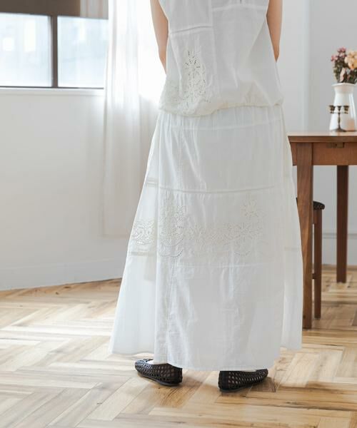 URBAN RESEARCH DOORS / アーバンリサーチ ドアーズ スカート | パッチワーク刺繍スカート | 詳細4