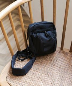 URBAN RESEARCH DOORS / アーバンリサーチ ドアーズ ショルダーバッグ | コンパクトマルチポケットショルダーバッグ