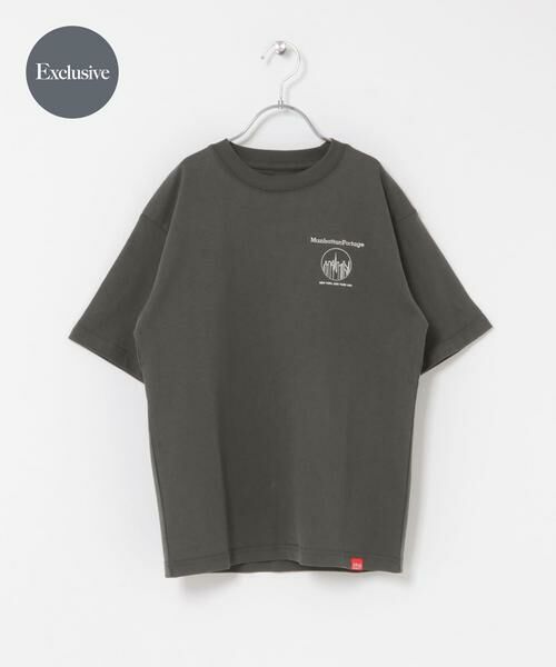 URBAN RESEARCH DOORS / アーバンリサーチ ドアーズ トップス | 『親子リンク』『150サイズ』『別注』MANHATTAN PORTAGE×DOORS　1ptプリントTシャツ(KIDS)（チャコールグレー）