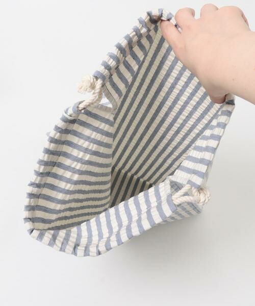 URBAN RESEARCH DOORS / アーバンリサーチ ドアーズ ポーチ | CINQ　ライトブルーストライプ 巾着L | 詳細4