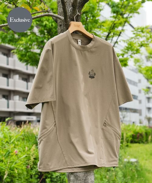 URBAN RESEARCH DOORS / アーバンリサーチ ドアーズ Tシャツ | 『別注』KEEN×DOORS　DRY TECH LOGO T-SHIRTS（ブラウン）