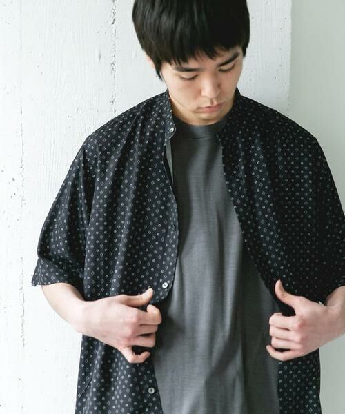 URBAN RESEARCH DOORS / アーバンリサーチ ドアーズ シャツ・ブラウス | バンドカラーショートスリーブ 総柄シャツ | 詳細30