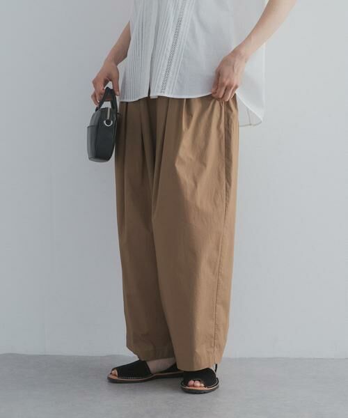 URBAN RESEARCH DOORS / アーバンリサーチ ドアーズ その他パンツ | ギャザーボリュームパンツ（ベージュ系その他）