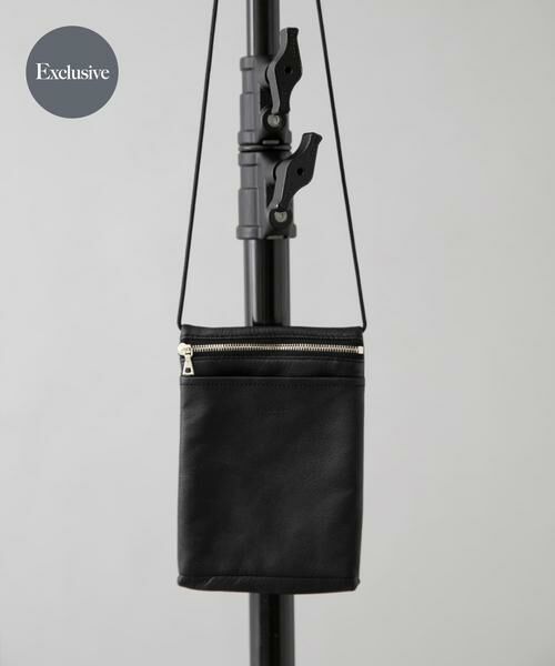 URBAN RESEARCH DOORS / アーバンリサーチ ドアーズ ショルダーバッグ | 『別注』STANDARD SUPPLY×DOORS　SLING PURSE M/L（ブラック）