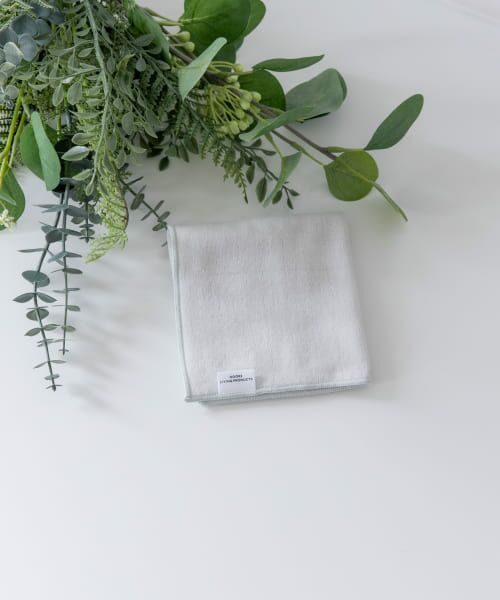 ＊＊URBAN RESEARCH DOORS / アーバンリサーチ ドアーズ タオル | LIVING PRODUCTS　ガーゼハンカチ（オフホワイト）