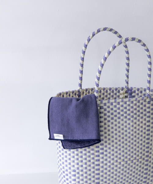＊＊URBAN RESEARCH DOORS / アーバンリサーチ ドアーズ タオル | LIVING PRODUCTS　ガーゼハンカチ（ネイビー）