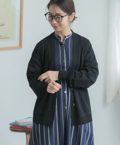＊＊URBAN RESEARCH DOORS / アーバンリサーチ ドアーズ カーディガン・ボレロ | FORK&SPOON　パターンヘムVネックカーディガン（BLACK）