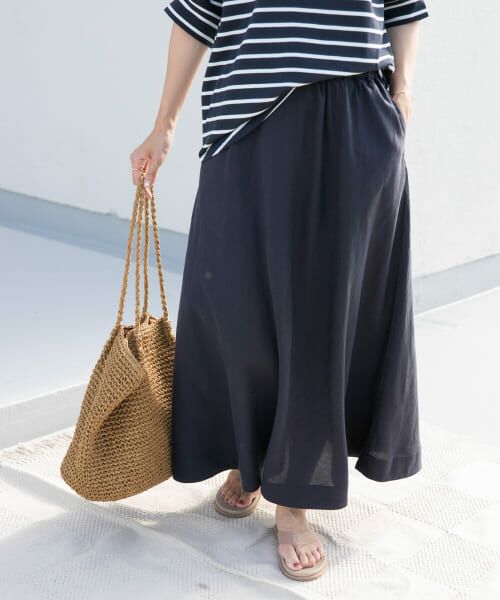 ＊＊URBAN RESEARCH DOORS / アーバンリサーチ ドアーズ スカート | リネン混フレアスカート（NAVY）