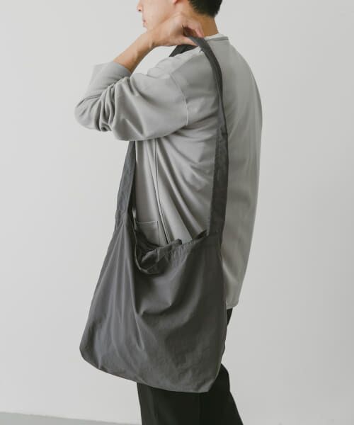 ＊＊URBAN RESEARCH DOORS / アーバンリサーチ ドアーズ ショルダーバッグ | 『WEB限定カラー』ナイロンマーケットショルダー（Charcoal）