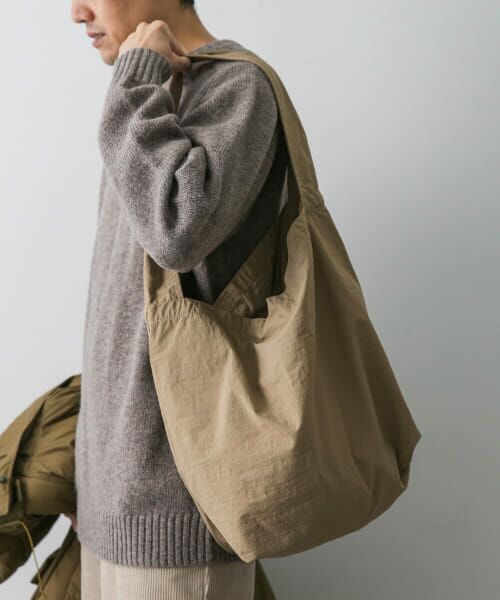 ＊＊URBAN RESEARCH DOORS / アーバンリサーチ ドアーズ ショルダーバッグ | 『WEB限定カラー』ナイロンマーケットショルダー（Beige）