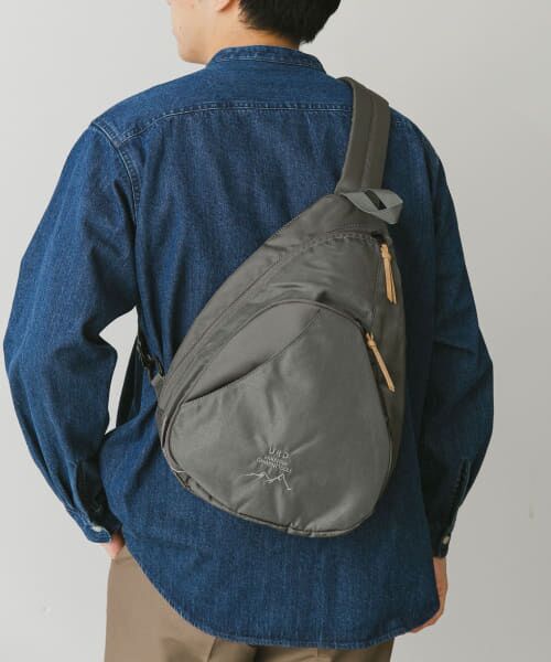 ＊＊URBAN RESEARCH DOORS / アーバンリサーチ ドアーズ ショルダーバッグ | URD SHOULDER BAG（Gray）