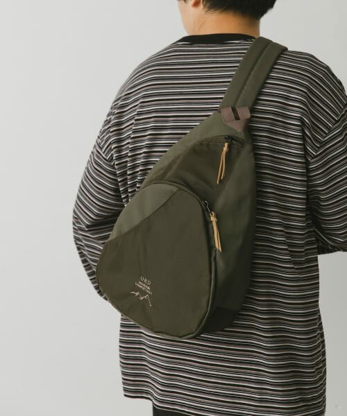 ＊＊URBAN RESEARCH DOORS / アーバンリサーチ ドアーズ ショルダーバッグ | URD SHOULDER BAG（Khaki）