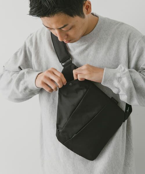 セール】 『撥水』『別注』SML×DOORS ボディバッグ （ショルダー