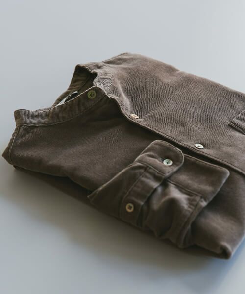 ＊＊URBAN RESEARCH DOORS / アーバンリサーチ ドアーズ シャツ・ブラウス | コーデュロイバンドカラーシャツ（MOCHA）