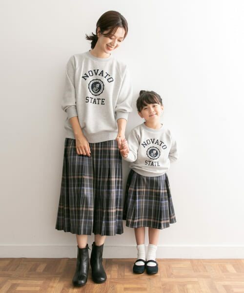 ＊＊URBAN RESEARCH DOORS / アーバンリサーチ ドアーズ トップス | 『親子リンク』フロッキープリントスウェット(KIDS)（TOP　GRAY）
