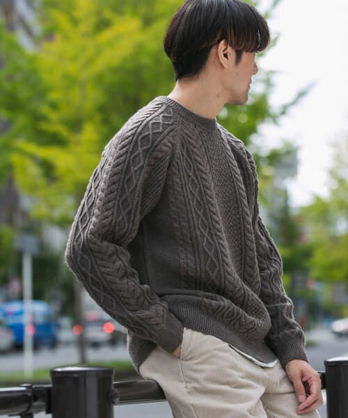 ＊＊URBAN RESEARCH DOORS / アーバンリサーチ ドアーズ ニット・セーター | アラン編みクルーネックニット（BROWN）