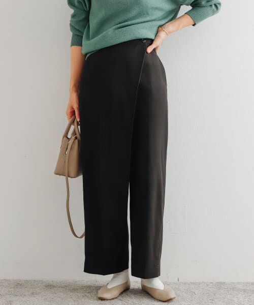 ＊＊URBAN RESEARCH DOORS / アーバンリサーチ ドアーズ その他パンツ | ラップワイドパンツ（BLACK）