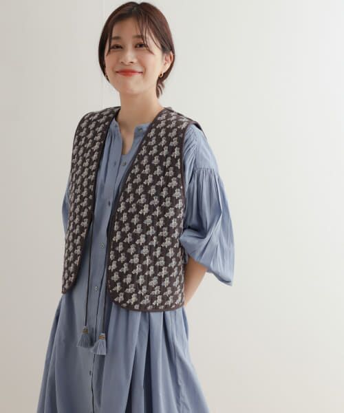 ＊＊URBAN RESEARCH DOORS / アーバンリサーチ ドアーズ ダウンジャケット・ベスト | コットンリバーシブルキルティングベスト（CHARCOAL）