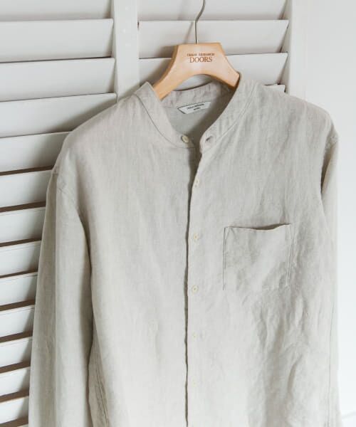 ＊＊URBAN RESEARCH DOORS / アーバンリサーチ ドアーズ シャツ・ブラウス | シルケットリネン バンドカラーロングスリーブシャツ（ECRU）