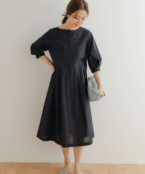 ＊＊URBAN RESEARCH DOORS / アーバンリサーチ ドアーズ ワンピース | 『UR TECH Smart Linen Touch』タックスリーブ切替ワンピース（NAVY）