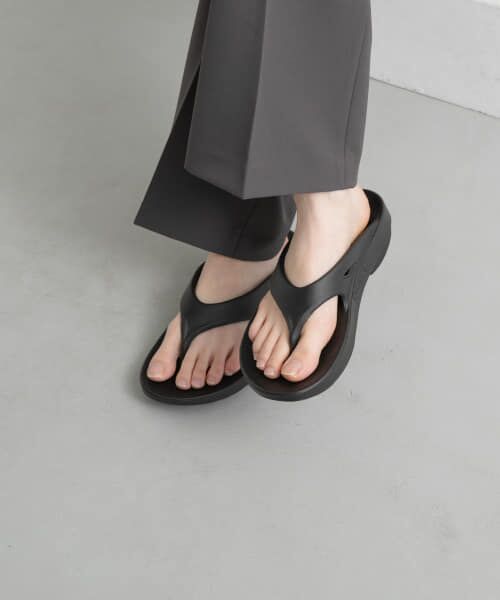 ＊＊URBAN RESEARCH DOORS / アーバンリサーチ ドアーズ サンダル | OOFOS　OOriginal（Black）