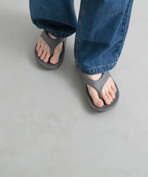＊＊URBAN RESEARCH DOORS / アーバンリサーチ ドアーズ サンダル | OOFOS　OOriginal（Slate）