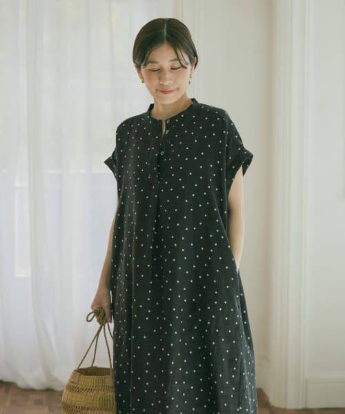 新品◎アーバンリサーチドアーズ ◎リネンドットフレアワンピース//ブラックM URBAN RESEARCH DOORS ワンピース リネンドットフレアワンピース
