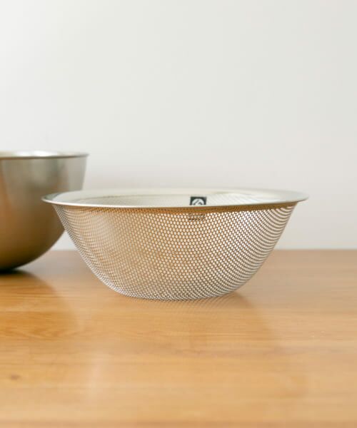＊＊URBAN RESEARCH DOORS / アーバンリサーチ ドアーズ キッチンツール | 『WEB限定』柳宗理　パンチングストレーナー23cm（23cm）