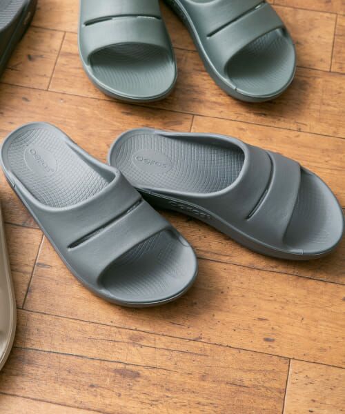 ＊＊URBAN RESEARCH DOORS / アーバンリサーチ ドアーズ サンダル | OOFOS　Ooahh（Slate）