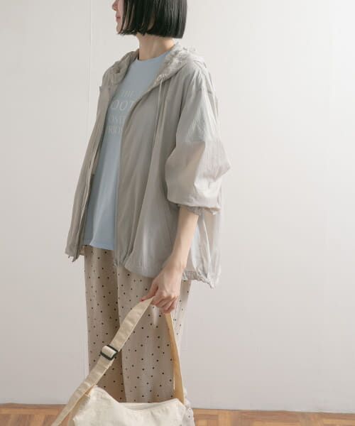 ＊＊URBAN RESEARCH DOORS / アーバンリサーチ ドアーズ ナイロンジャケット | 『UR TECH』ポケッタブル撥水フレアパーカー（L.GRAY）