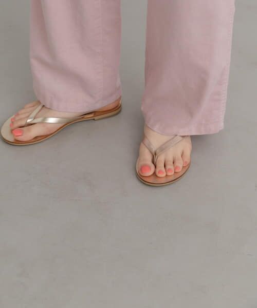 ＊＊URBAN RESEARCH DOORS / アーバンリサーチ ドアーズ サンダル | NICOLAS LAINAS　メタリックトングサンダル（GOLD）