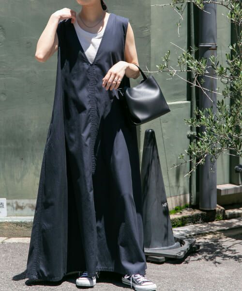 新品タグ　FORK&SPOON　テントラインUネックワンピース　アーバンリサーチ セール】FORK&SPOON テントラインUネックワンピース（ジャンパー