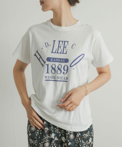 ＊＊URBAN RESEARCH DOORS / アーバンリサーチ ドアーズ Tシャツ | Lee　LOGO HALF-SLEEVE T-SHIRTS（WHITE）