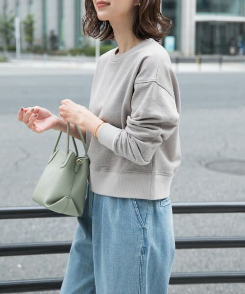 URBAN RESEARCH DOORS　コンパクトラメスウェットベージュ URBAN RESEARCH DOORS コンパクトラメスウェットベージュ - メルカリ