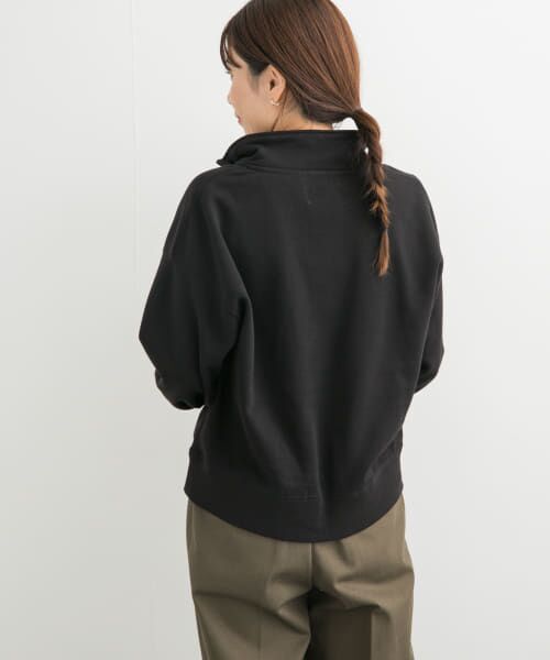 大人気！エステートリブ ハーフジップ レアカラーレッド♪ シャーリングクロップドトップス（Tシャツ/カットソー